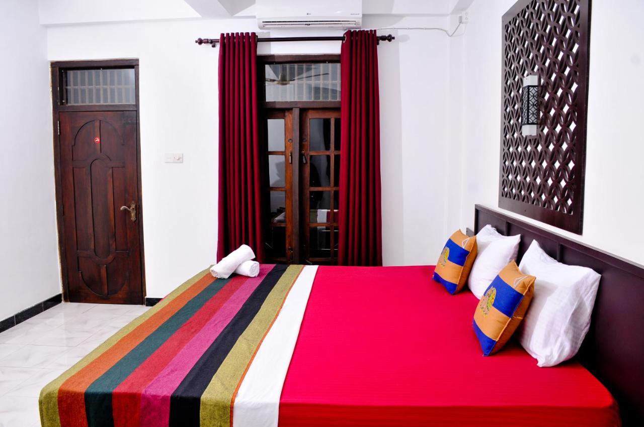 Myr-O Homestay Kombichankulama Exterior foto